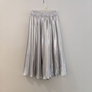 H&M silver pleated skirt